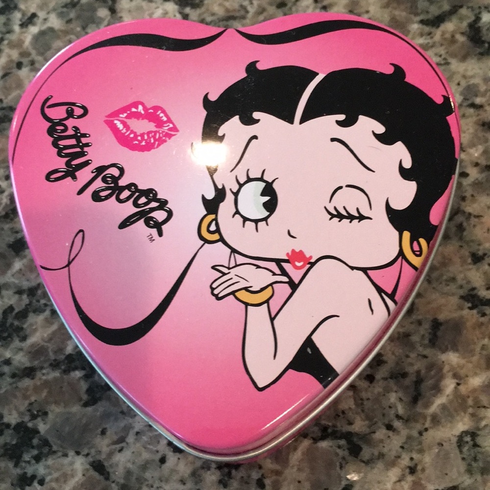Betty Boop watch and Heart box case